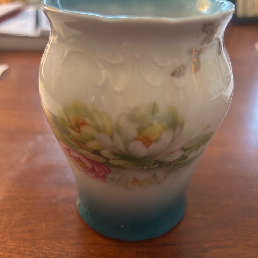 Porcelain Floral Vase in White and Teal